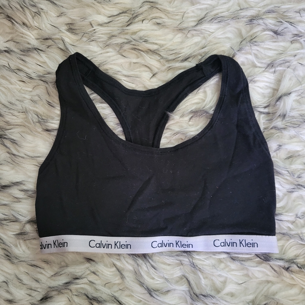 Calvin Klein sports bra black small